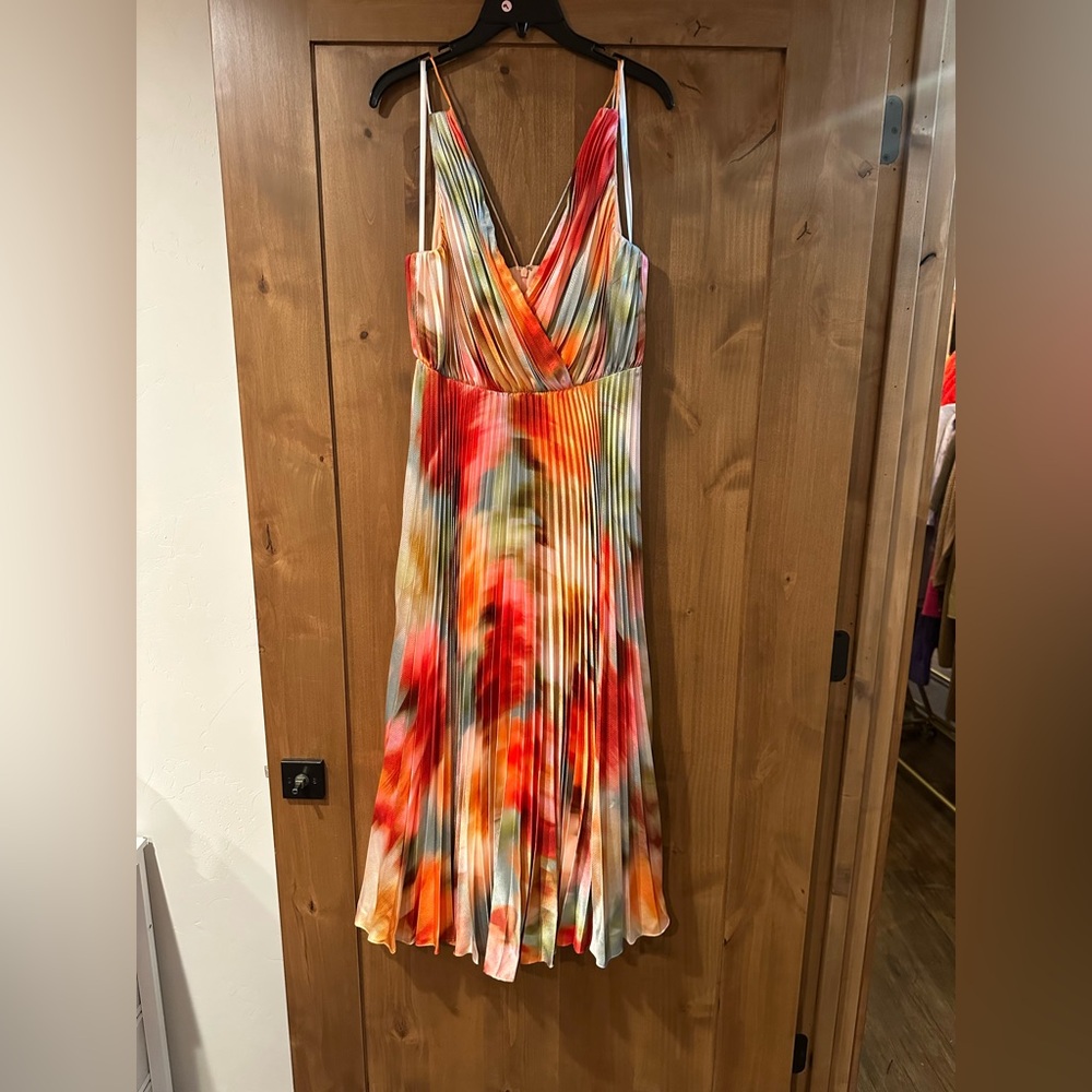 As It May Nylah Blurred Garden Pleated V-Neck Midi Dress - Picture 2 of 6